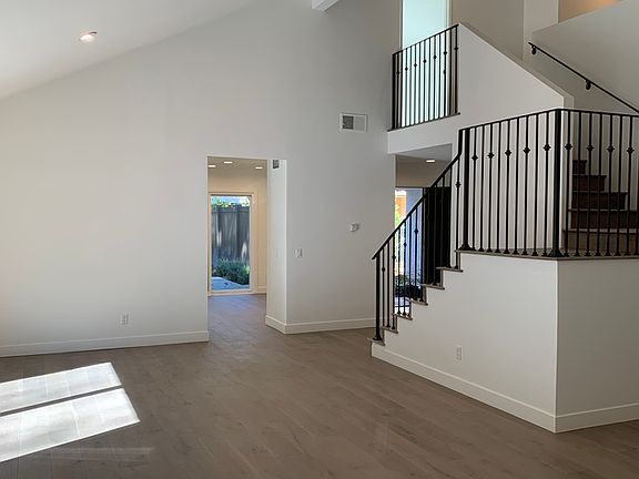 4th image of 23430 Park Hacienda