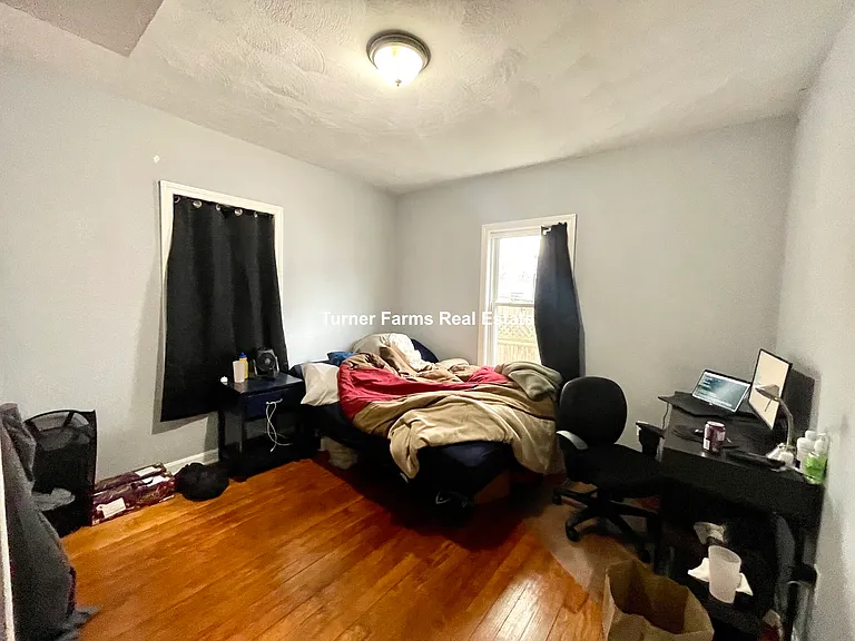 48 Derby St #1A — Photo 21