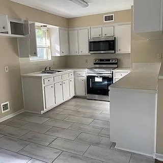 102 Libby Cir — Photo 10