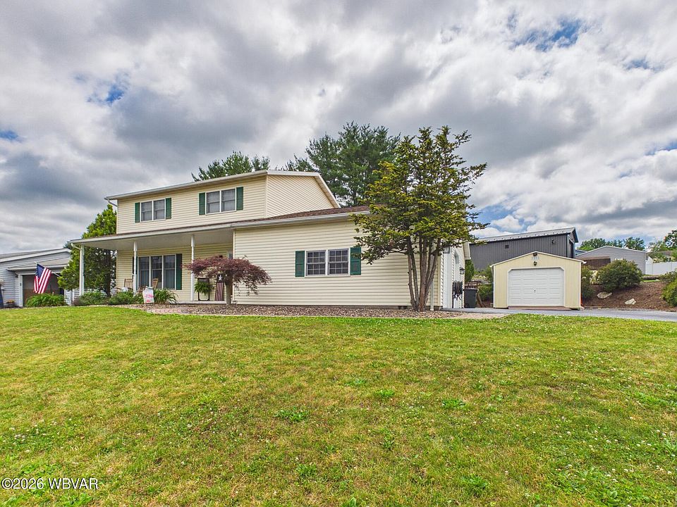 1st image of 20 Aztec Ln