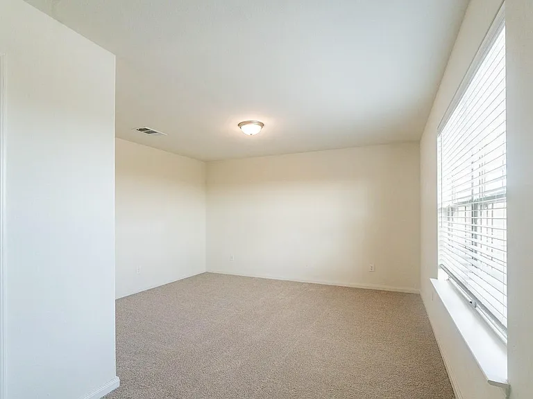 6116 Obsidian Creek Ct — Photo 15