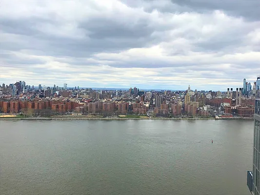 Rented by Verus Real Estate | media 29