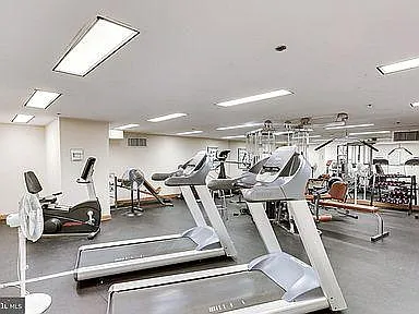 1300 Crystal Dr #1401S — Photo 26