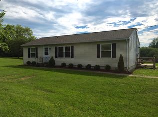 1687 Pompey Center Rd, Fabius, NY 13063