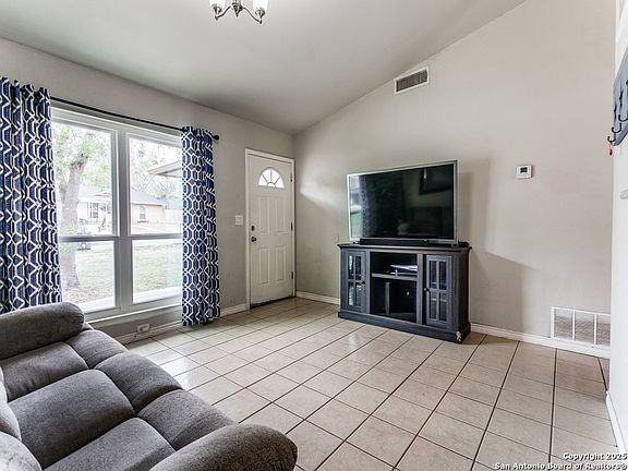 3rd image of 12236 EL SANTO WAY