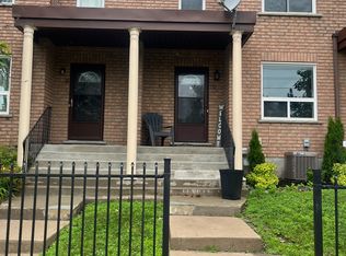 234 Cundles Rd E #10, Barrie, ON L4M 6L1