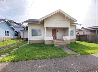 545 E 2nd St, Coquille, OR 97423