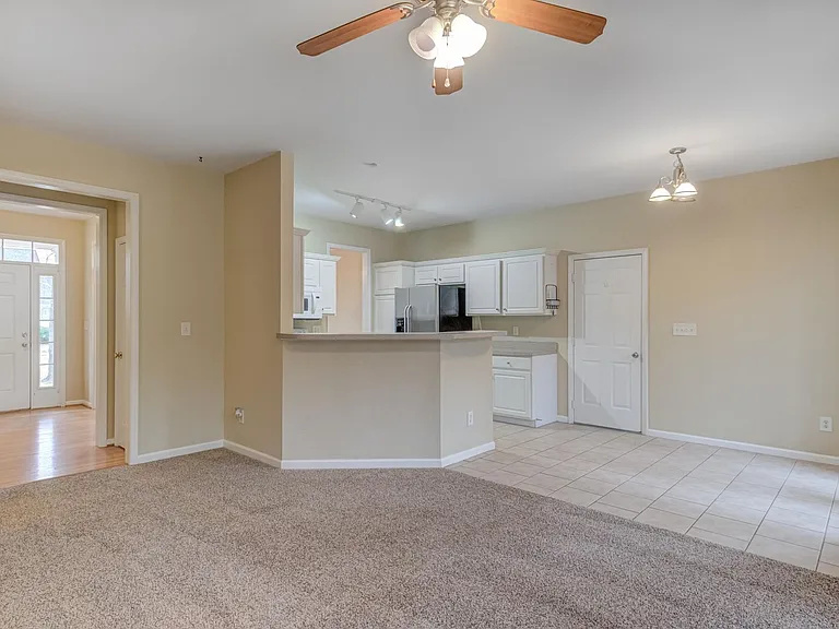 108 Allie Bell Ln — Photo 6