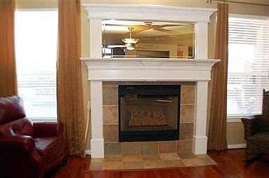 4th image of 2608 Geiberger Dr