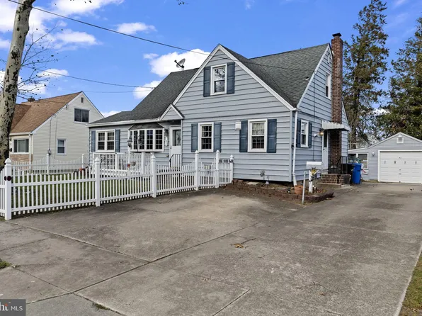 191 South Ave, Mount Holly, NJ 08060