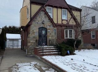 17814 80th Dr, Jamaica, NY 11432