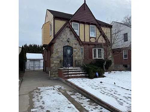 178-14 80th Dr Photo 1