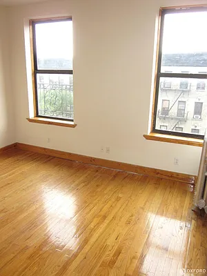 Rented by Oxford Property Group | media 33