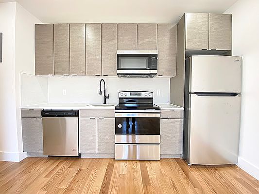 2nd image of 755 Rogers Ave APT 5