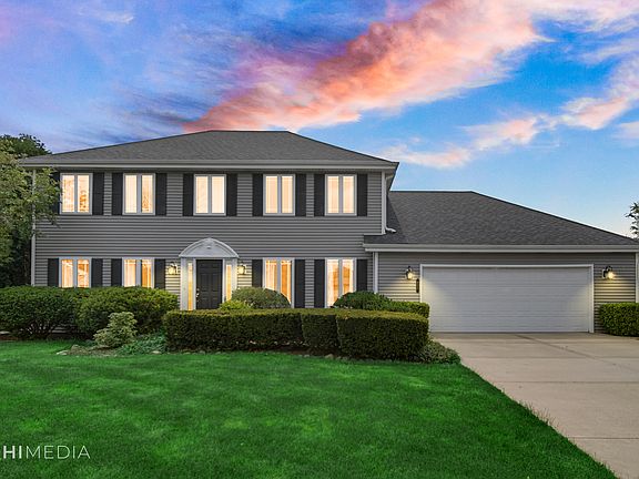 3rd image of 423 Nevada B Ct