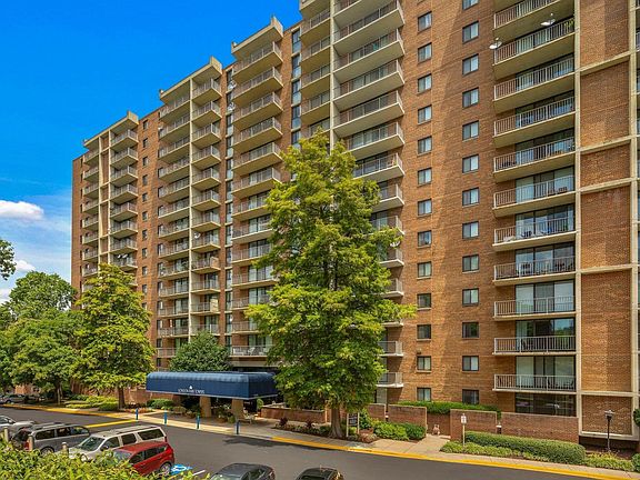 London Park Towers Apartments