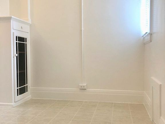 5th image of 227 Sanchez St APT 5