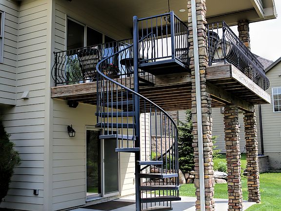 2 covered decks