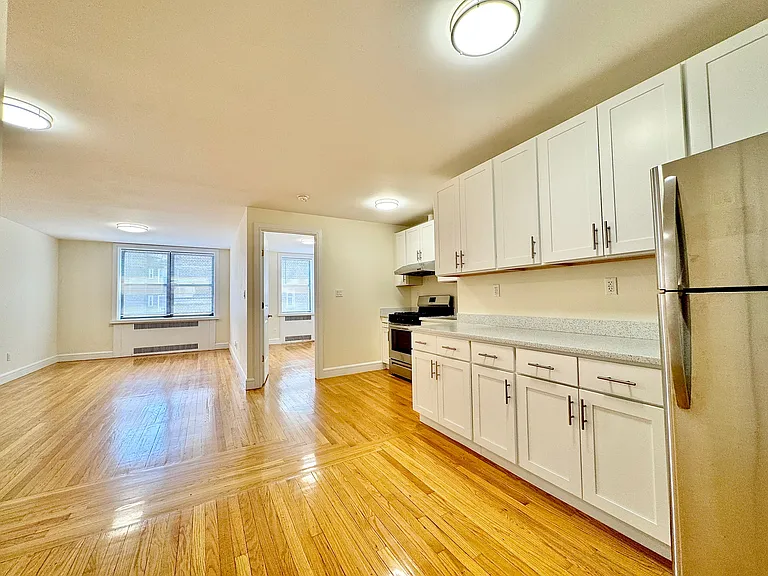 36-40 Bowne St #4A — Photo 7