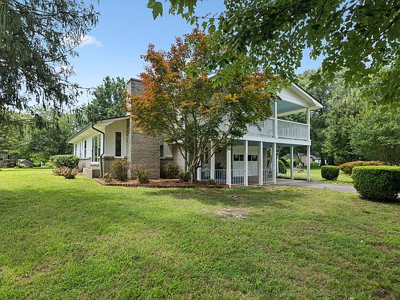 2nd image of 703 Flower Lane Dr