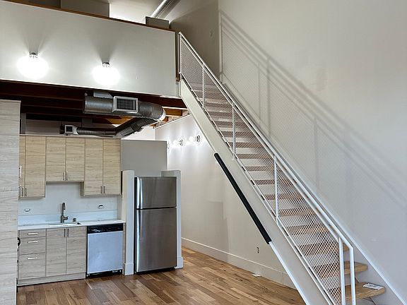 4th image of 333 Santana Row APT 335