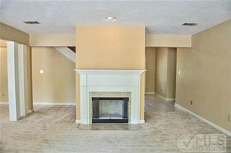 4th image of 6281 Hines Hill Cir #2