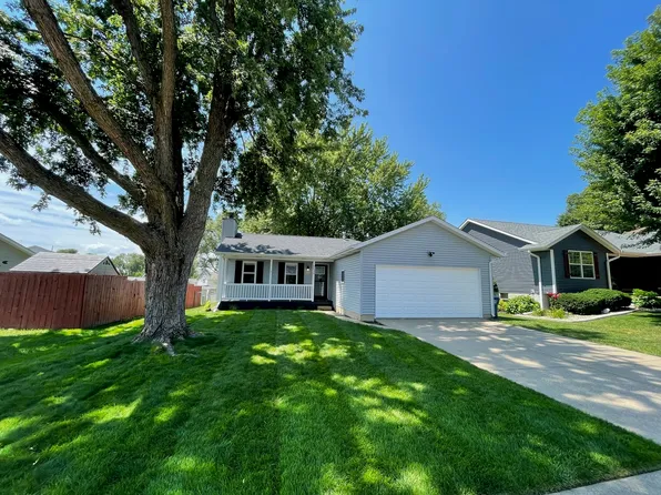 (undisclosed Address), Davenport, IA 52806