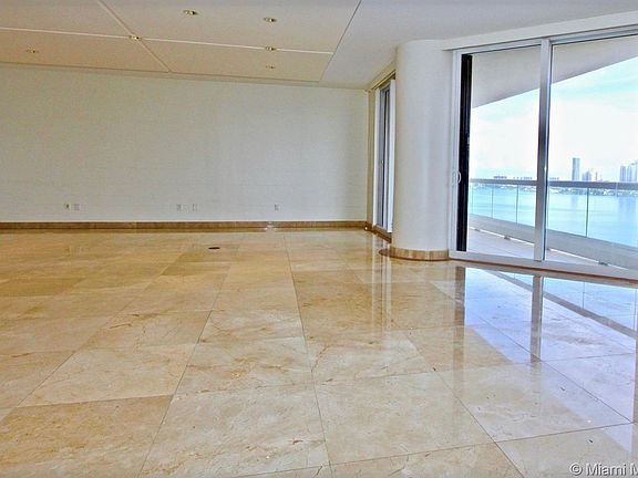 4th image of 2600 Island Blvd APT 1503