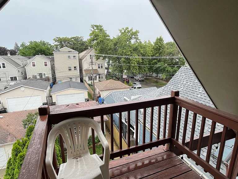 Balcony on the 3rd floor off the master bedroom. Great view of the neighborhood!