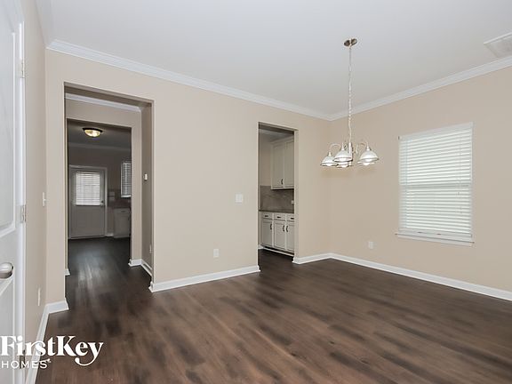 4th image of 165 Jobe Dr