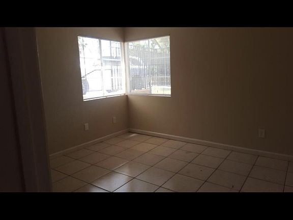 2nd image of 16377 Lakeshore Dr Unit 4A