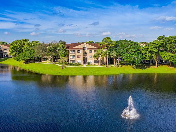 4th image of 1865 Palm Cove Blvd #9303