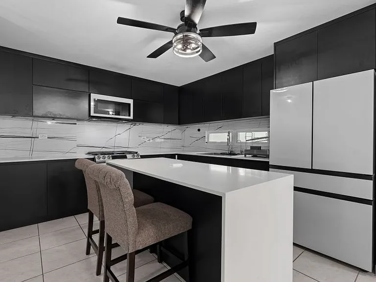 335 Calle Tiburom Urb Pass — Photo 28