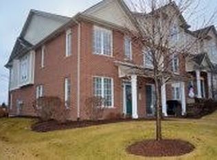 15748 Scotsglen Rd, Orland Park, IL 60462