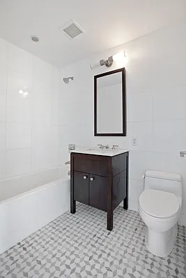 Rented by BLU Real Estate | media 20