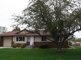 217 Oak Park Dr NE, Blaine, MN 55434