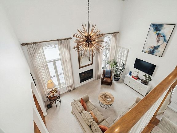 5th image of 13 Makechnie Rd