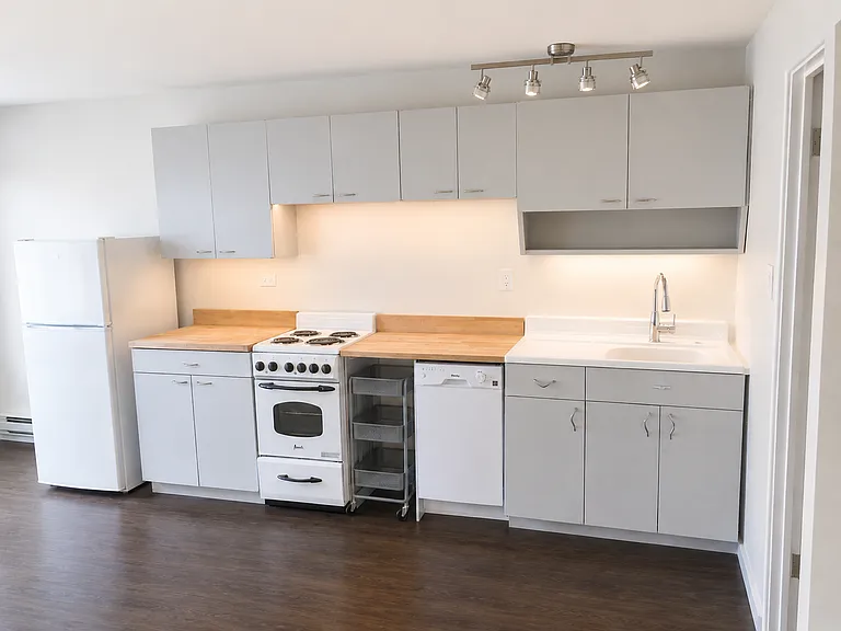 2900 Lowell Blvd #10 — Photo 14