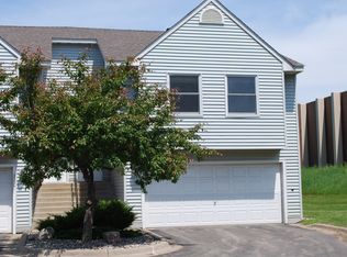 4140 Meadowlark Way, Eagan, MN 55122