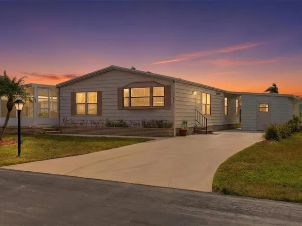 605 Iglesia Dr, North Port, FL 34287