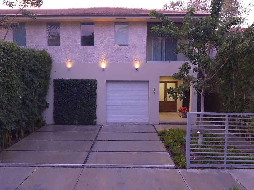 1st image of 2627 Lincoln Ave Unit 2627