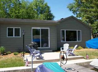 102 N Medusa Ct, Syracuse, IN 46567