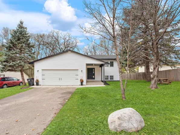 2615 English St, Saint Paul, MN 55109