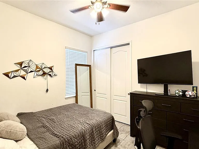 9160 Olmo Ct — Photo 14