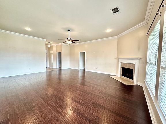 4th image of 42575 Wynstone Dr
