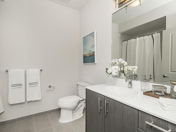 4th image of 99 Tremont St #211