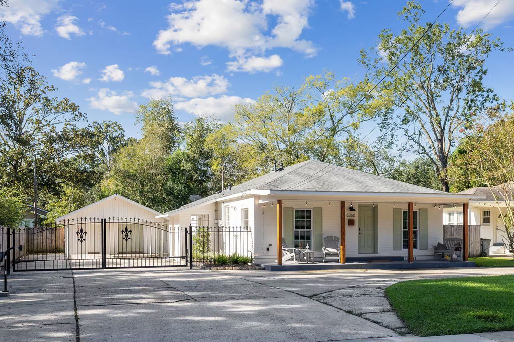 6260 Government St - Property Image