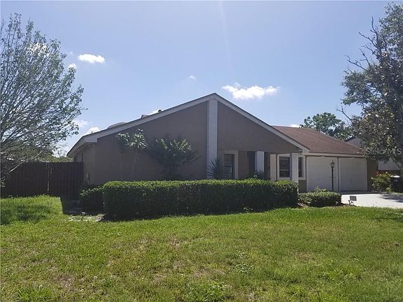 2nd image of 7323 Pinemount Dr