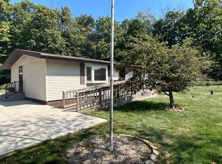 14249 N 688 East Rd, Fairmount, IL 61841