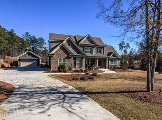 353 Beaumont Farms Dr, Sharpsburg, GA 30277